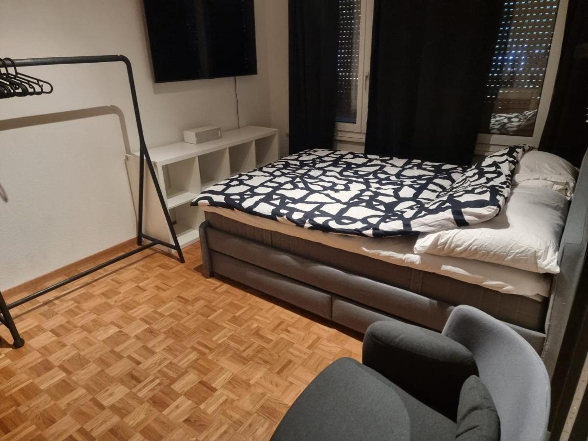 Lovely 2 Bedroom Flat 10 Min From Center Apartment *