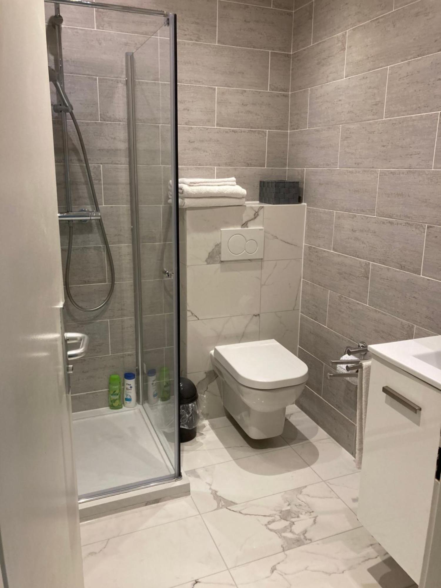De Lux Confort 2 Apartment Genf