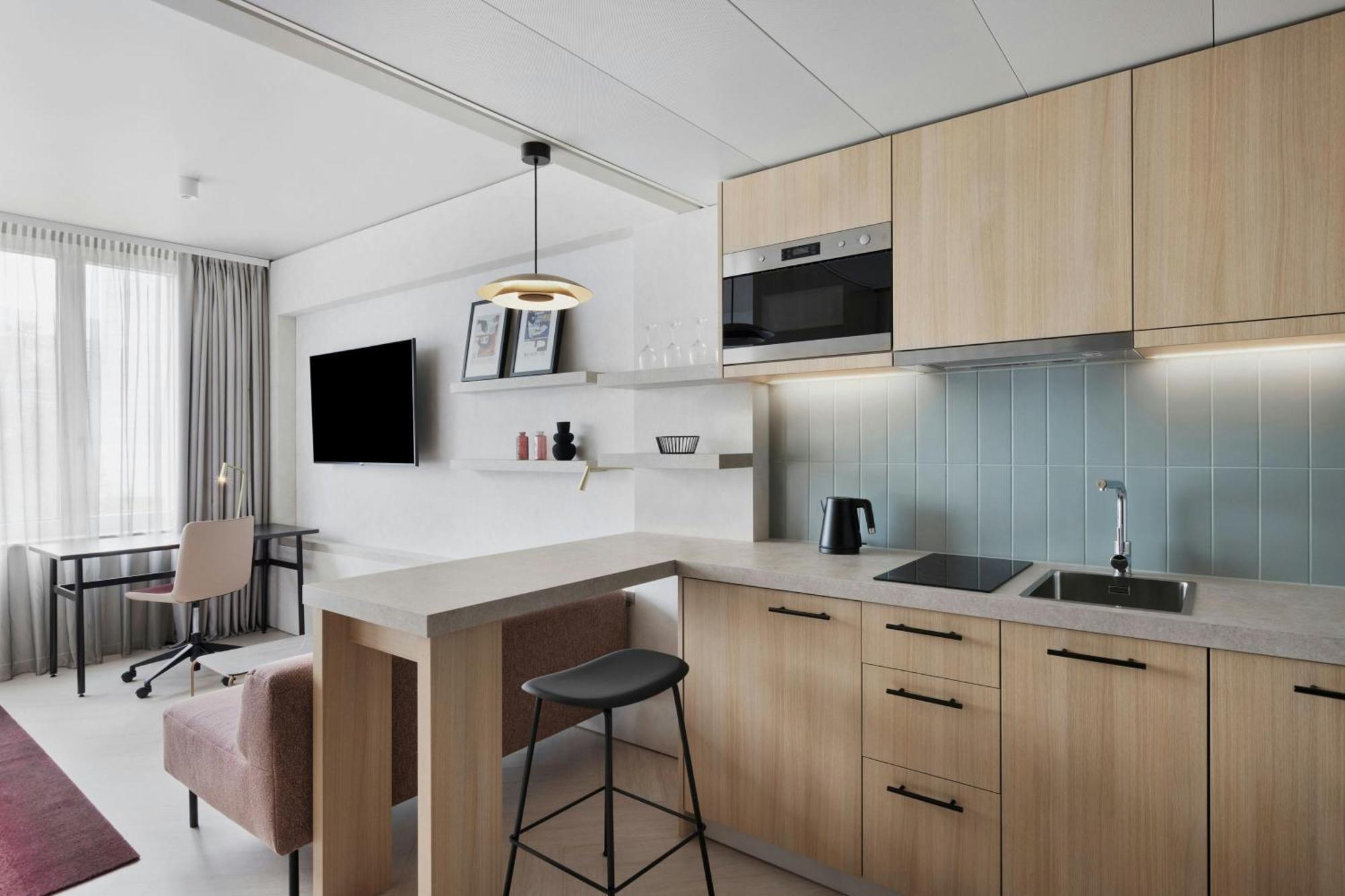 By Marriott Nations 4* Geneva