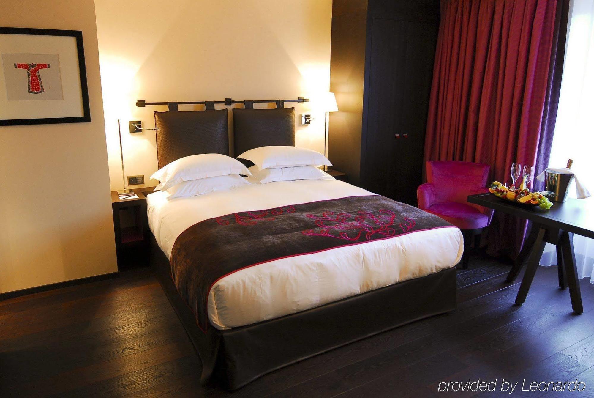Hotel Eastwest By Malone 4*
