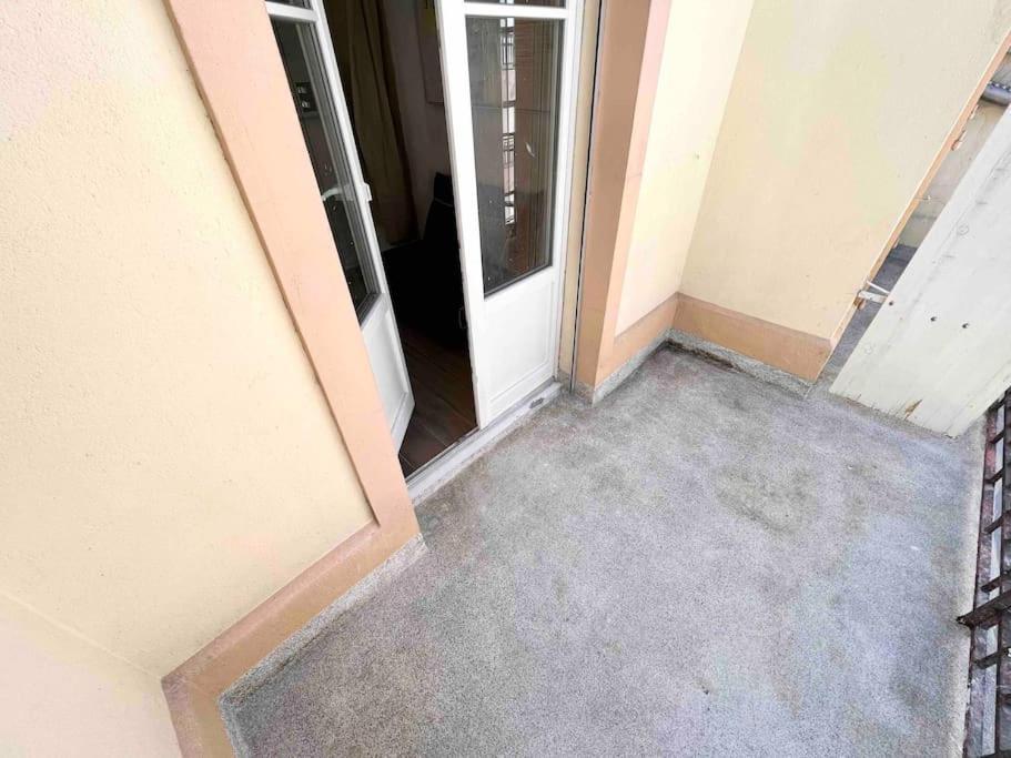 Apartment New Studio With Private Bathroom And Balcony *