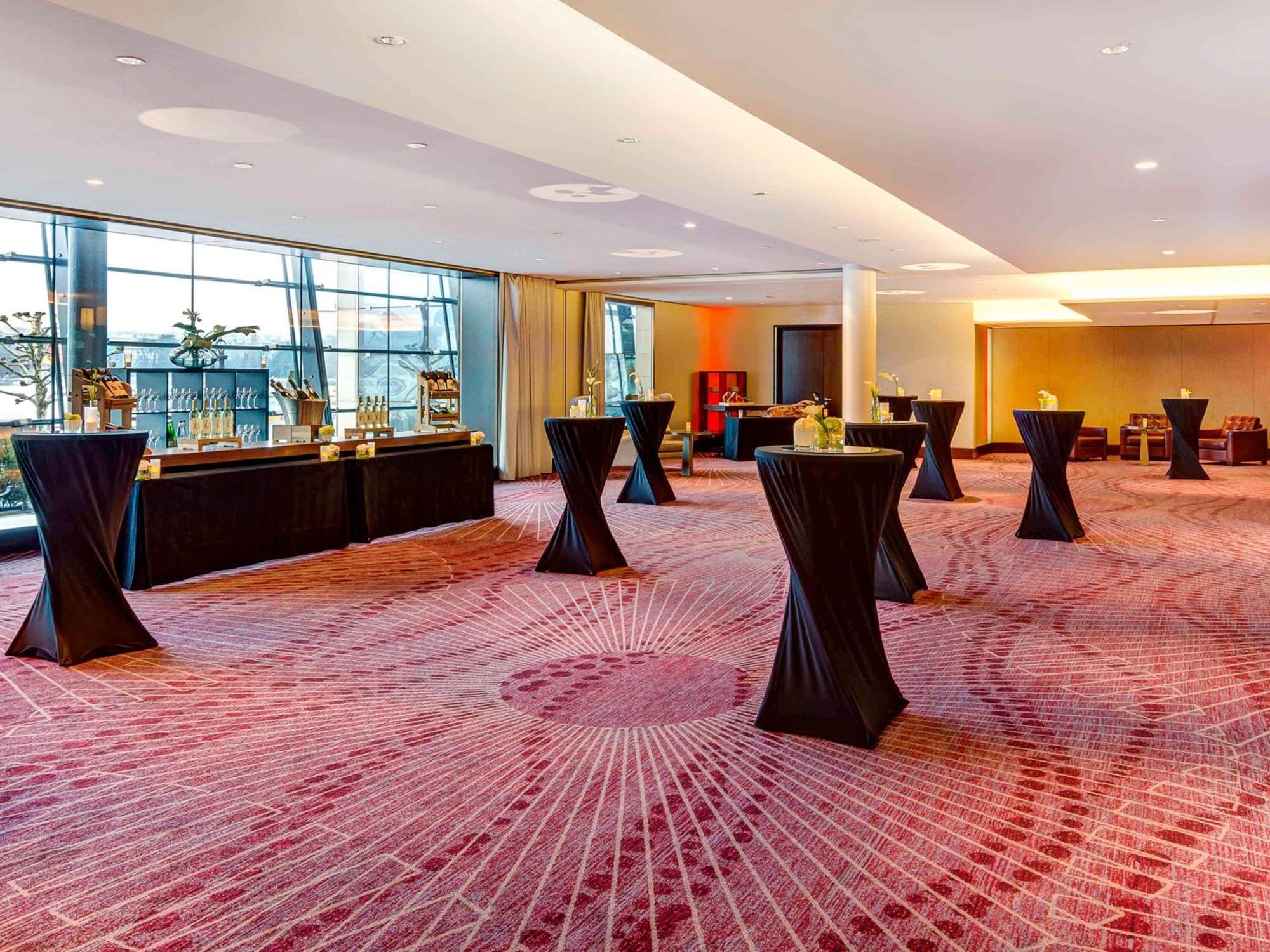 Fairmont Grand Geneva