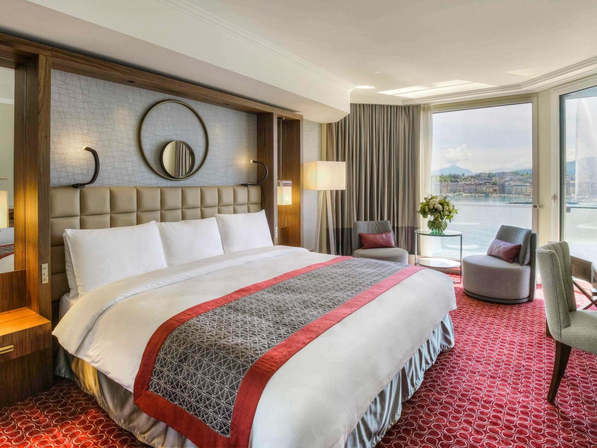 Fairmont Grand Hotel 5*