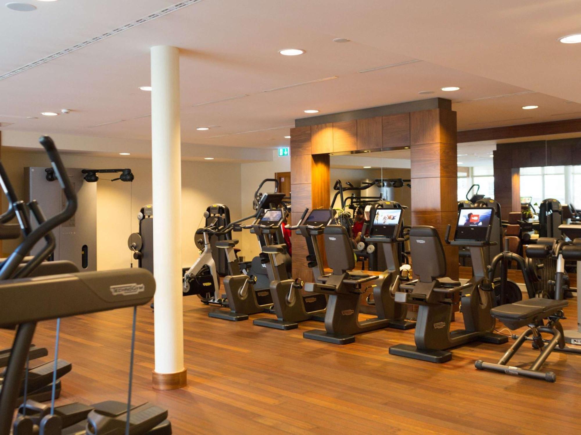 Hotel Fairmont Grand 5*