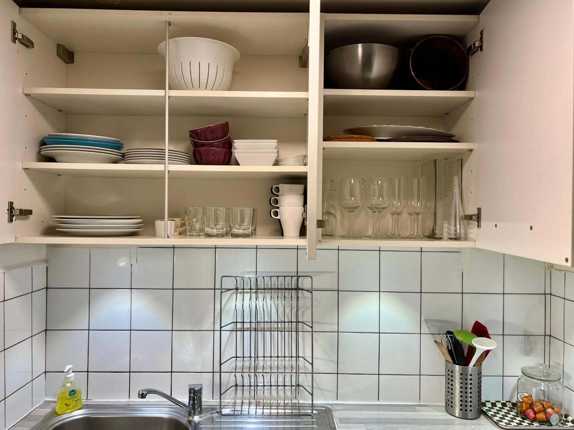 2 Bedroom Flat In Heart Of Eaux-vives Geneva