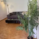 Appartement A Deux Pas Des Nations Unies