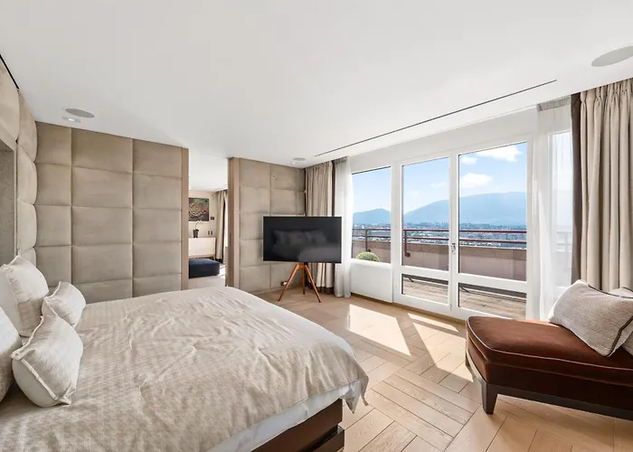 Exclusive 3 Bedroom Luxury Penthouse