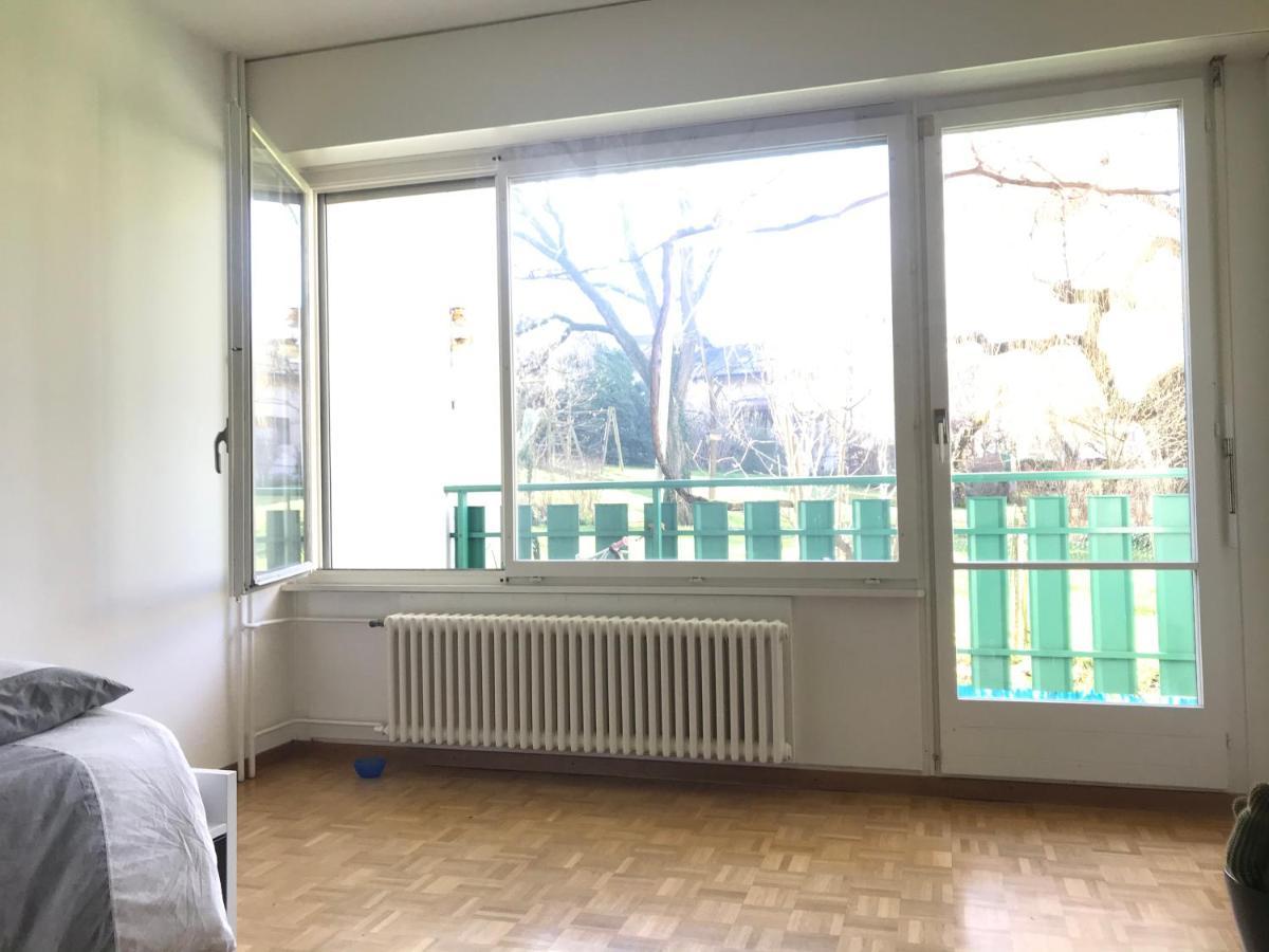 Bernex - Shared Roomate Homestay - Tramway 14 Tpg - Viarhona Homestay
