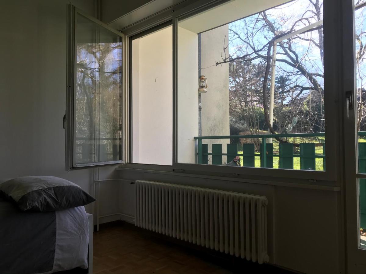 Bernex - Shared Roomate Homestay - Tramway 14 Tpg - Viarhona *