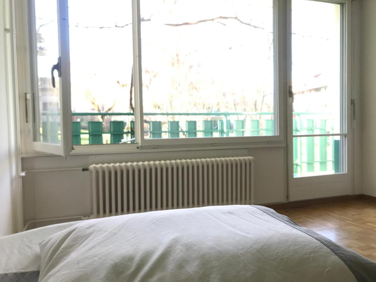 Bernex - Shared Roomate Homestay - Tramway 14 Tpg - Viarhona Geneva