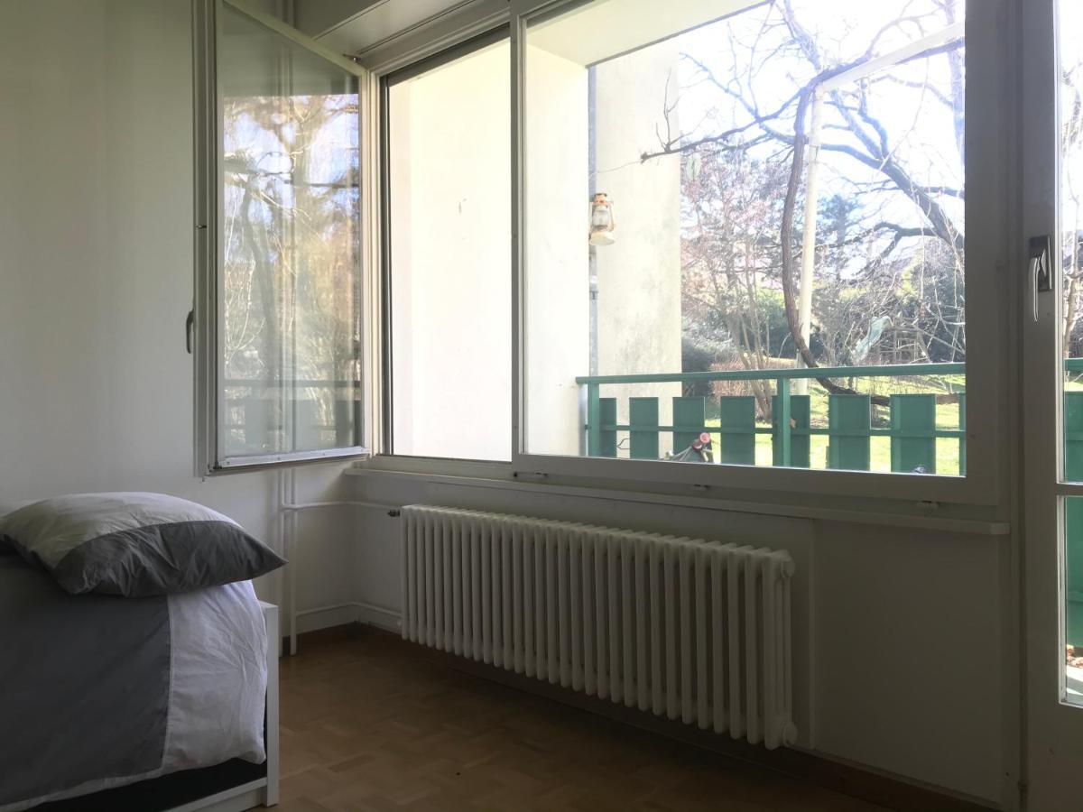 Bernex - Shared Roomate Homestay - Tramway 14 Tpg - Viarhona Homestay