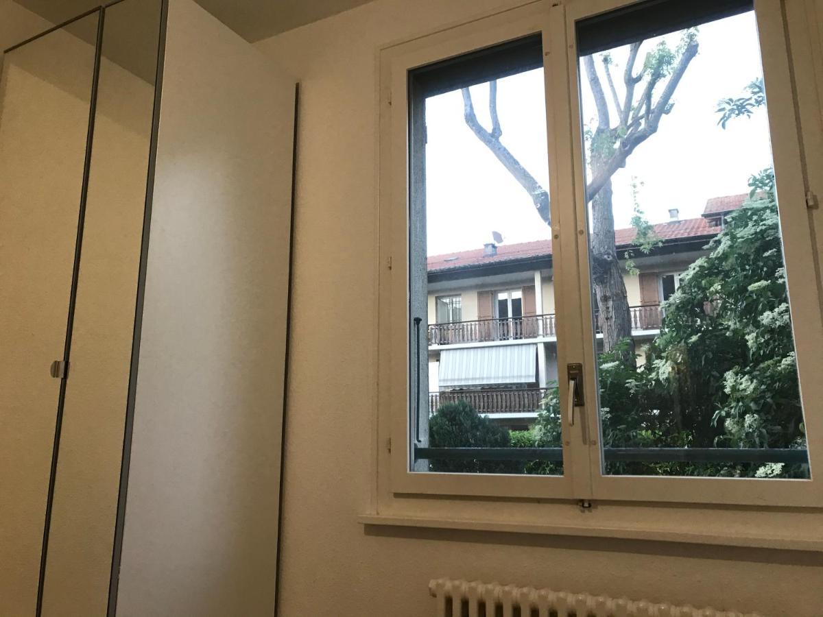 Bernex - Shared Roomate Homestay - Tramway 14 Tpg - Viarhona Homestay