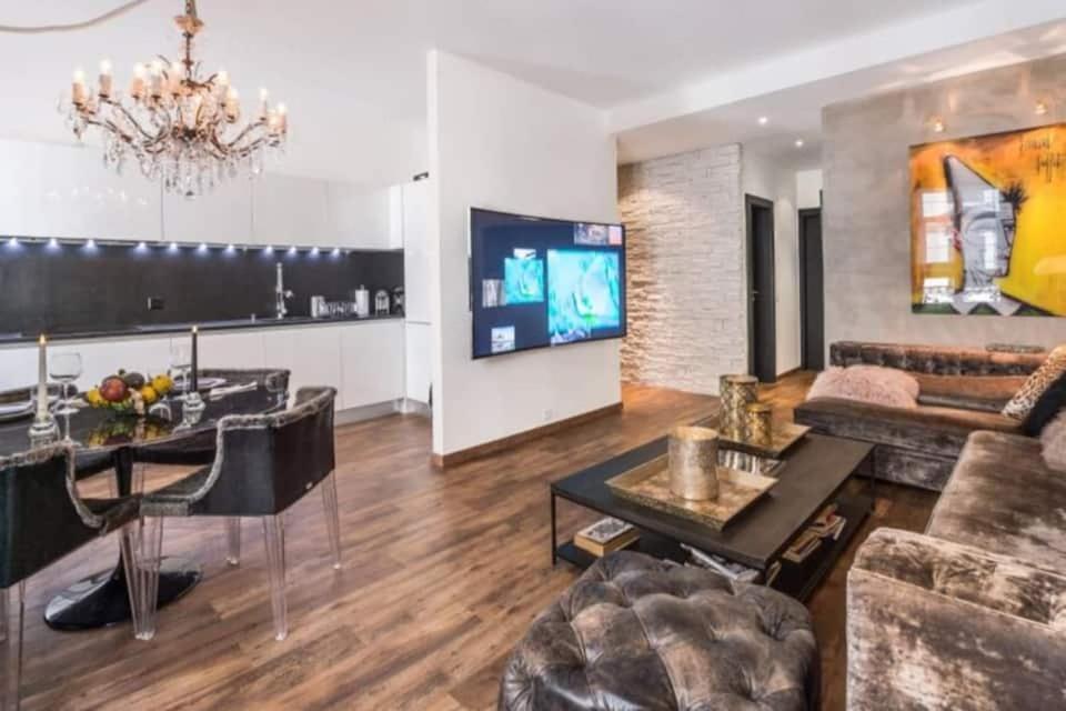 Luxueux Au Coeur De ,a Deux Pas Du Apartment