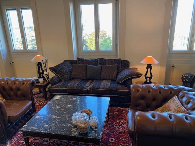Geneve, Plein Centre,belle Vue Lac, Splendide Et Grand Apartment Geneva