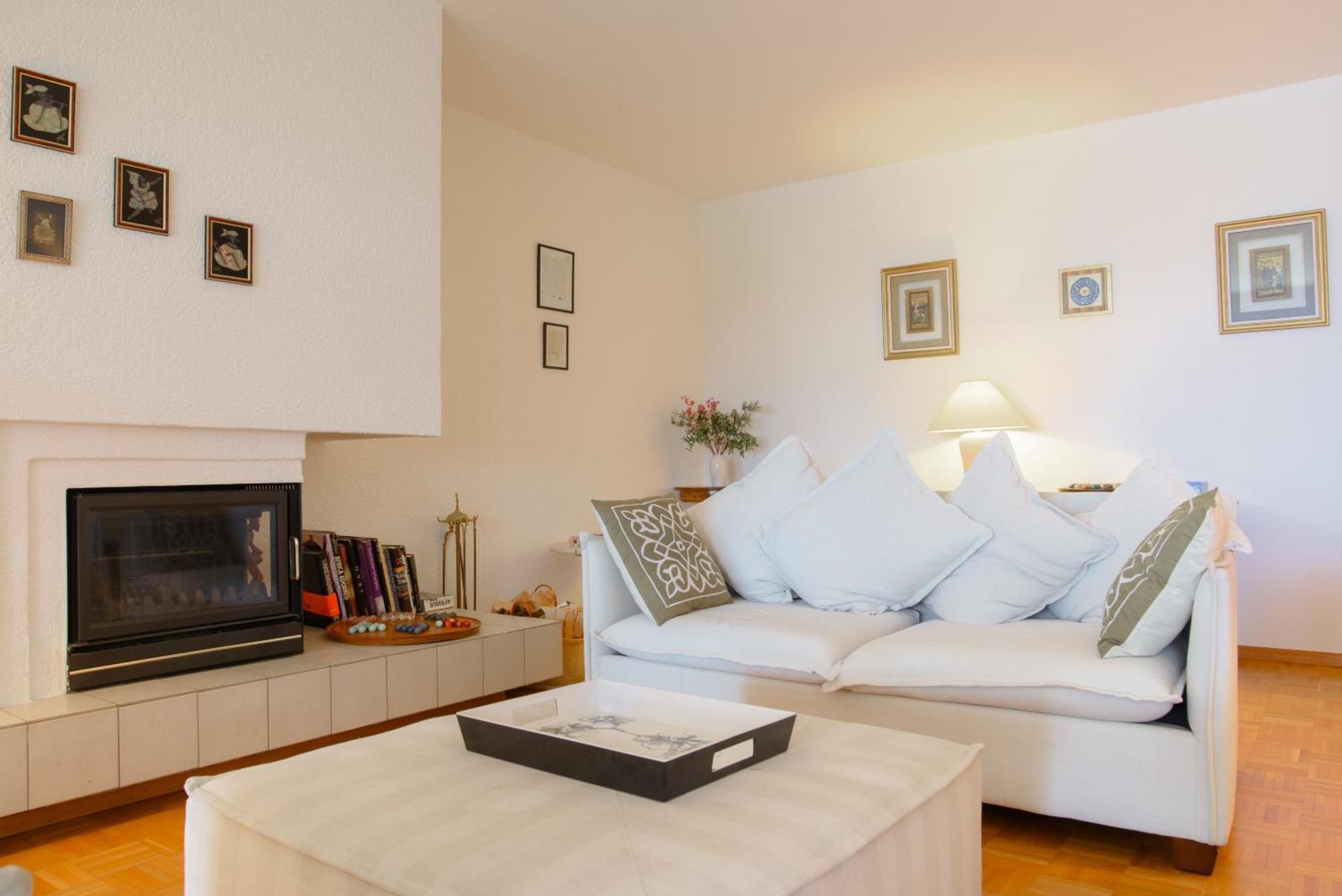 Tourelle 2 - Spacieux Dans Le Centre De Apartamento Genebra