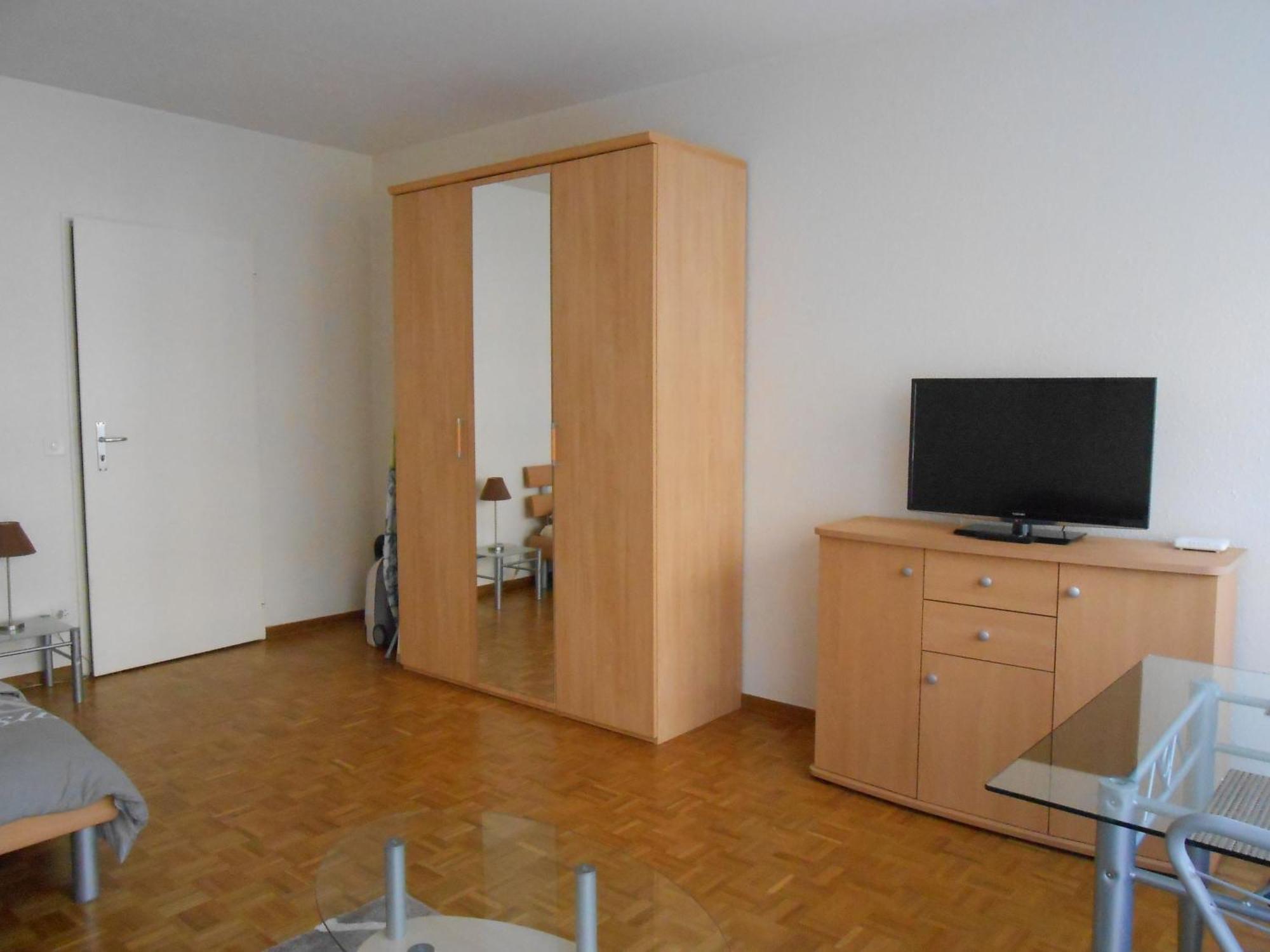 Apartment Athenee 36 By Homenhancement