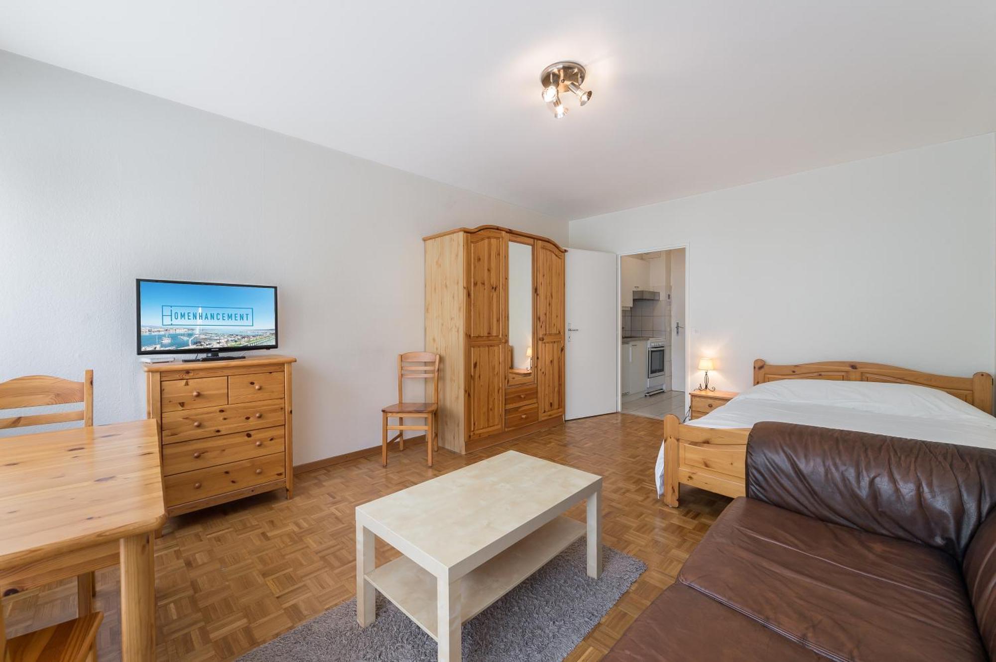 Athenee 36 By Homenhancement Apartment *