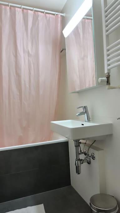 Apartment Confort Pres Du *