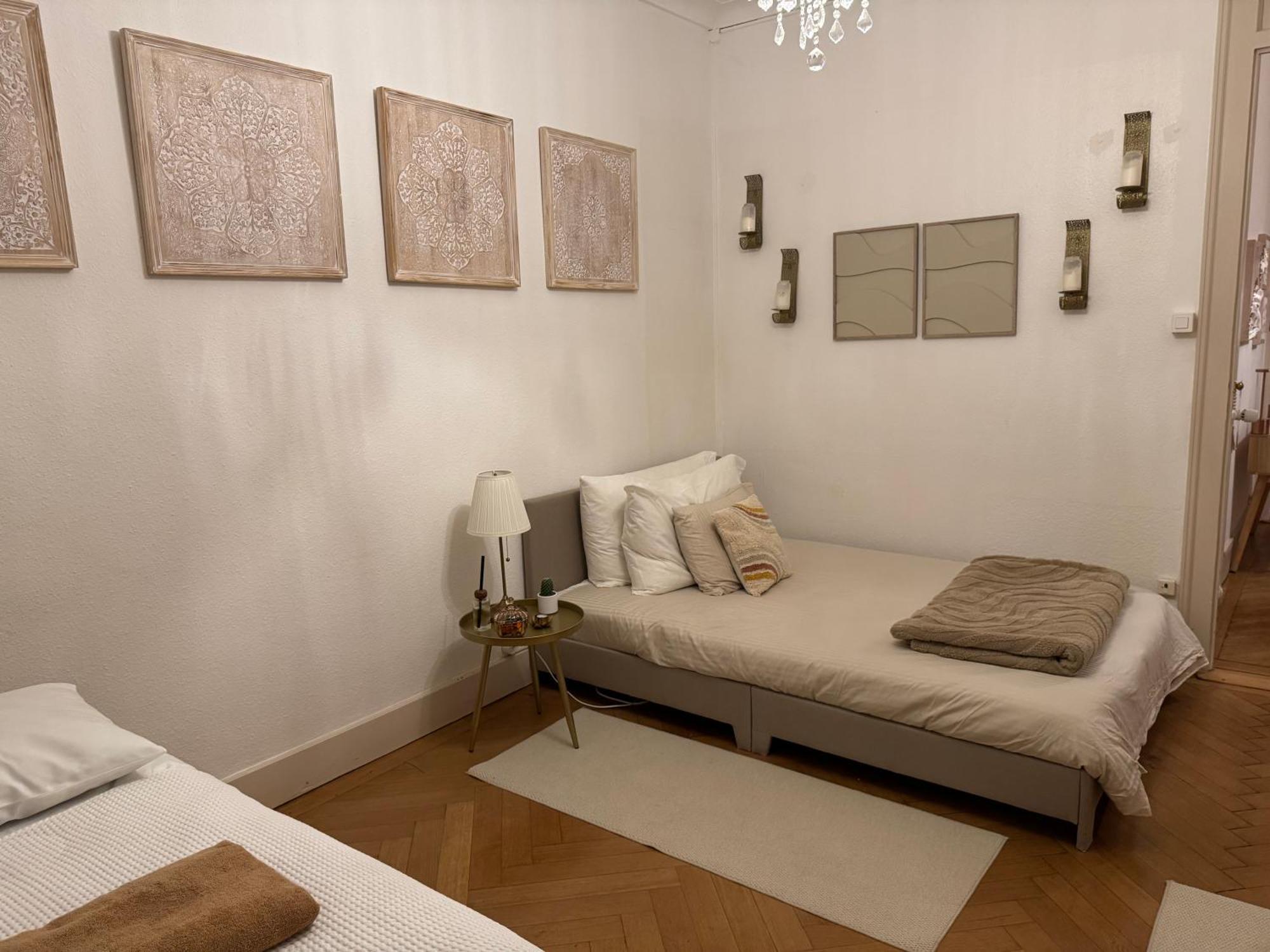 Elegant D Artiste Apartment Geneva