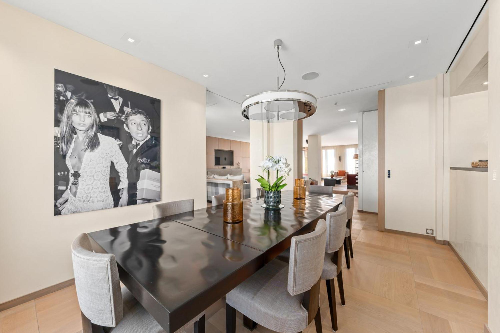 Exclusive 3 Bedroom Luxury Penthouse Apartment