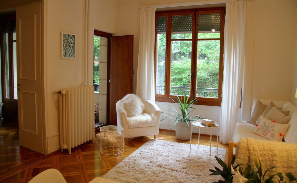 Eine Perle In * Geneva