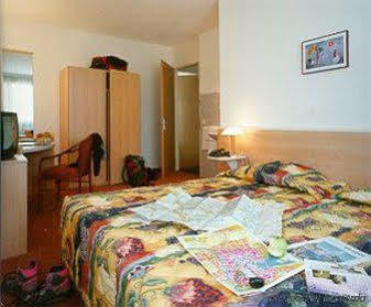 Phoenix 3* Geneva