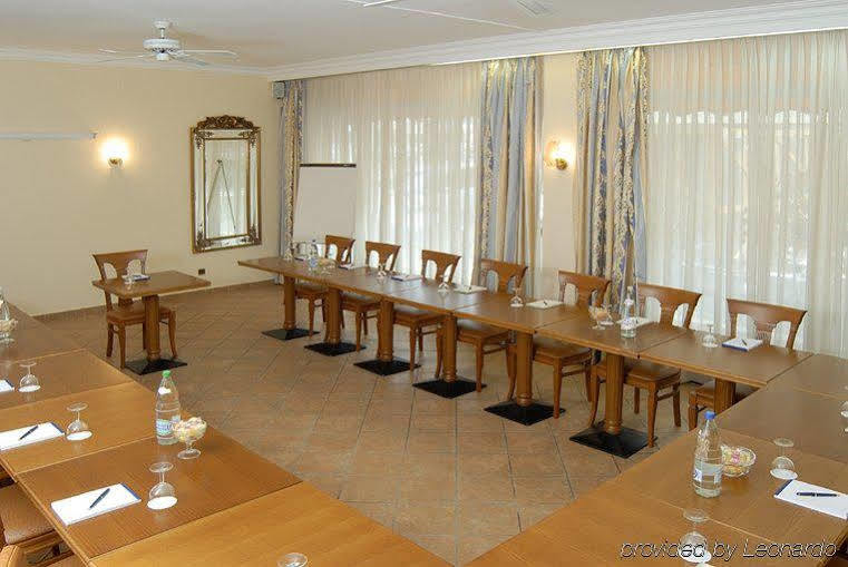 Century 4* Geneva