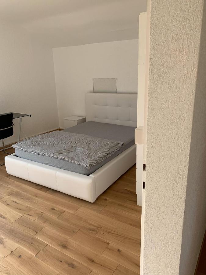 Khách sạn hẻo lánh Le Grand-saconnex Guesthouse, 5 Min Walk To Airport Geneva