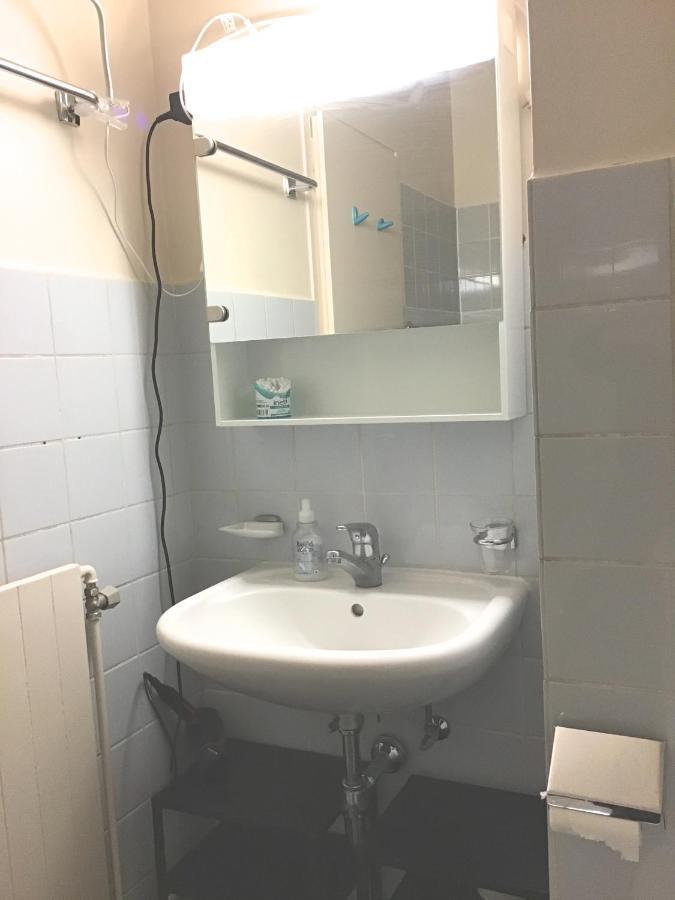 Du Square Apartment *