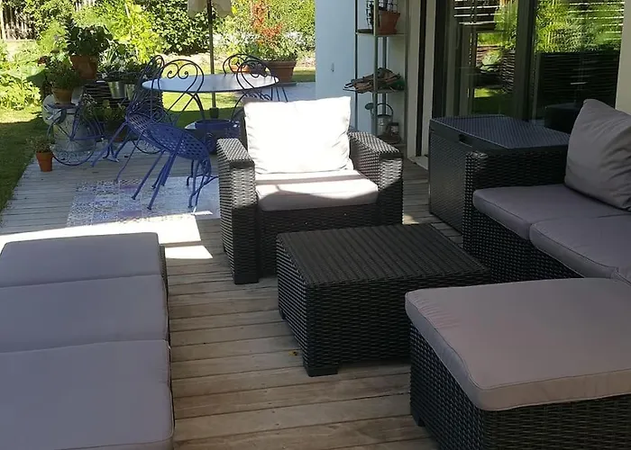 Appartement Dans Un Jardin