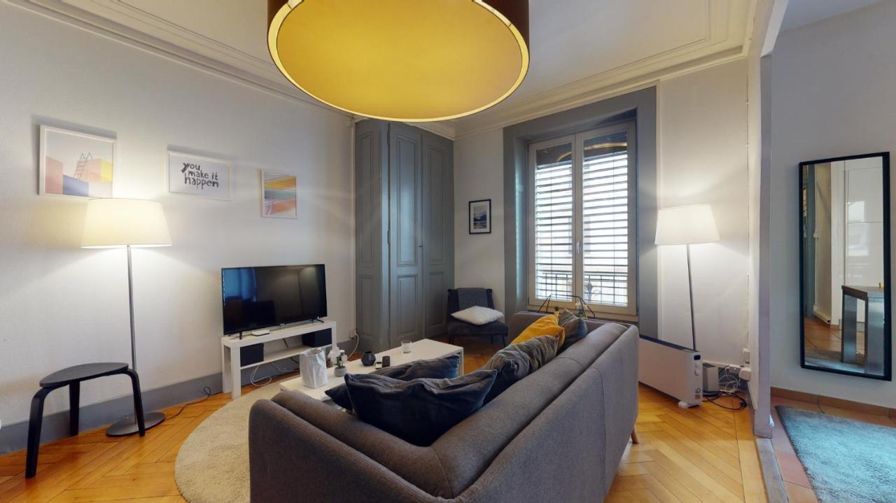 Charming Studio In Les Paquis Close To The Famous Jet D'eau Apartment Geneva