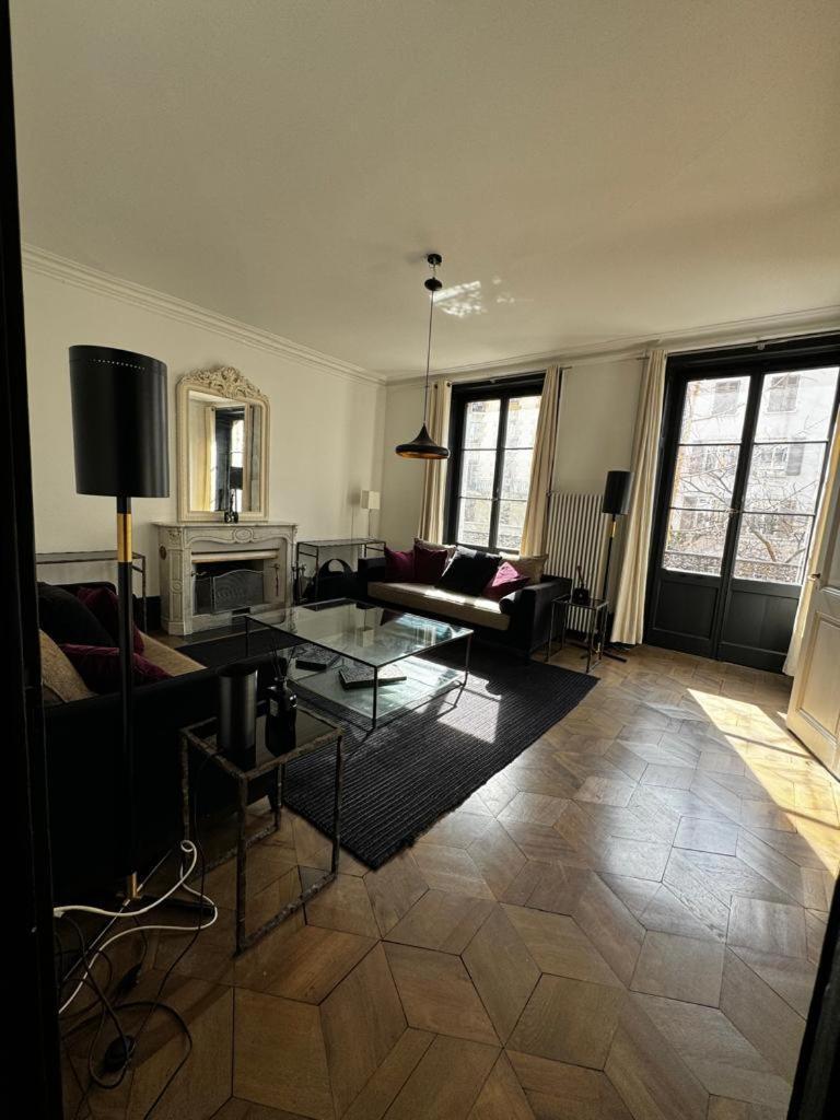 Apartment Eaux Vives The Happy Place Side Geneva