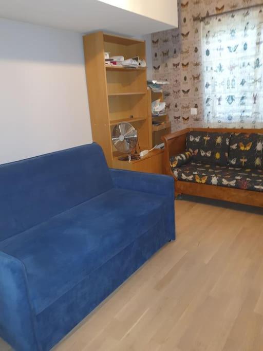 Apartment Dans Un Jardin *