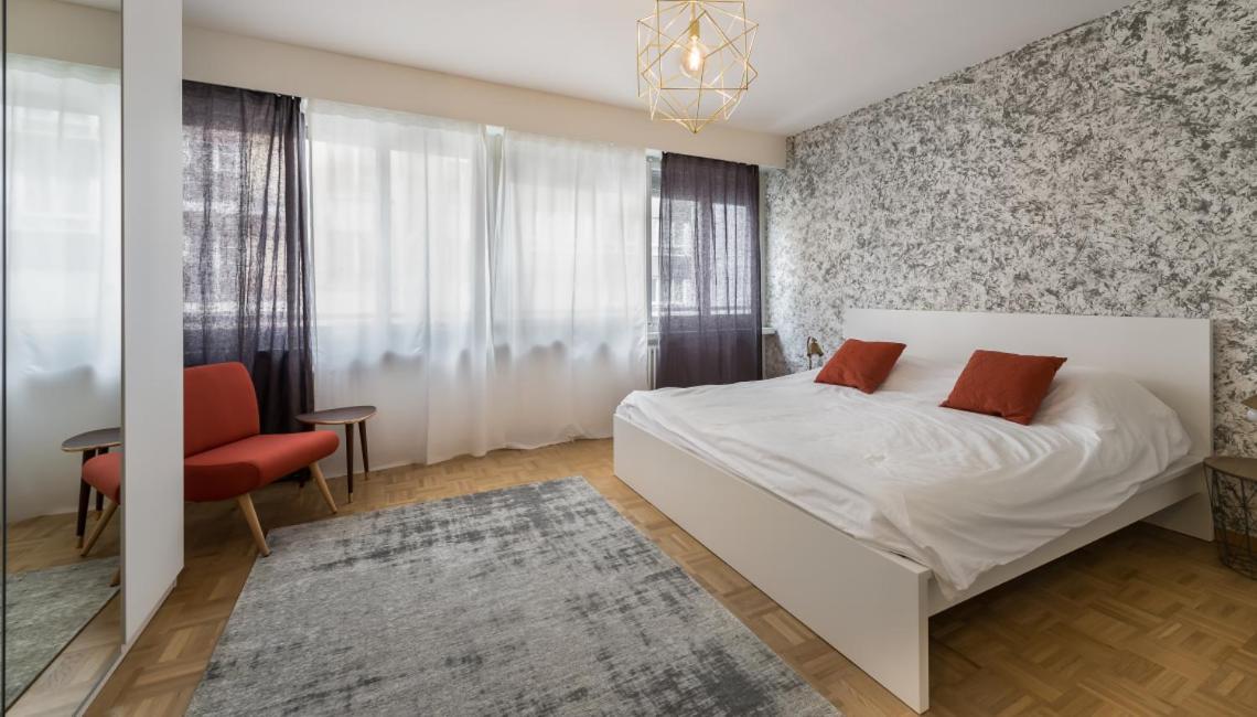 Athenee 36 By Homenhancement Geneva