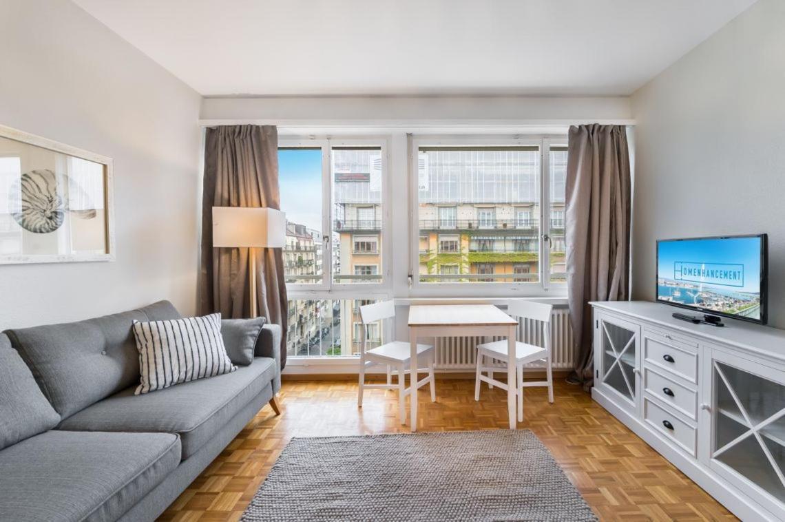 Athenee 36 By Homenhancement Geneva