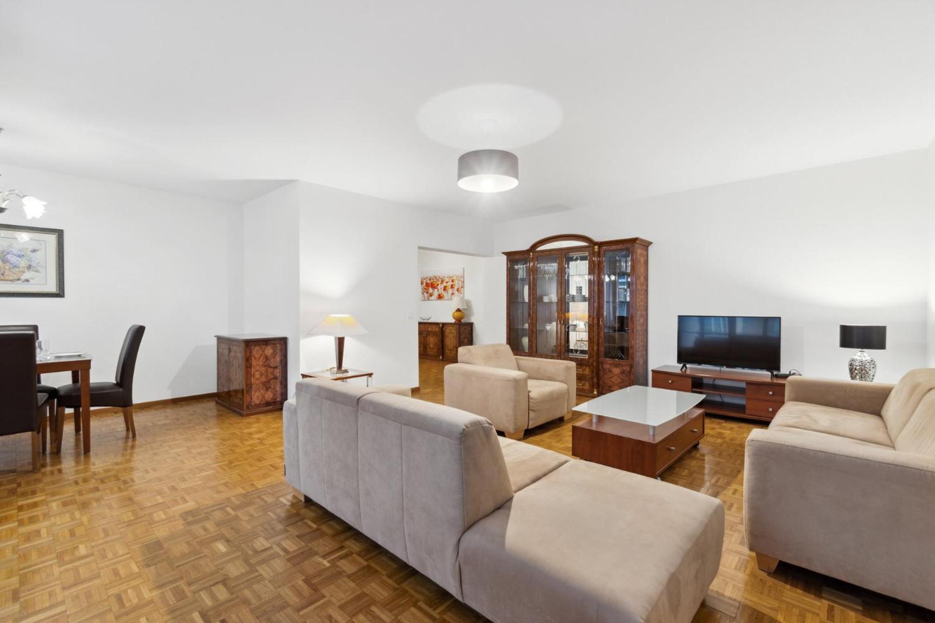 Athenee 36 By Homenhancement Apartment *