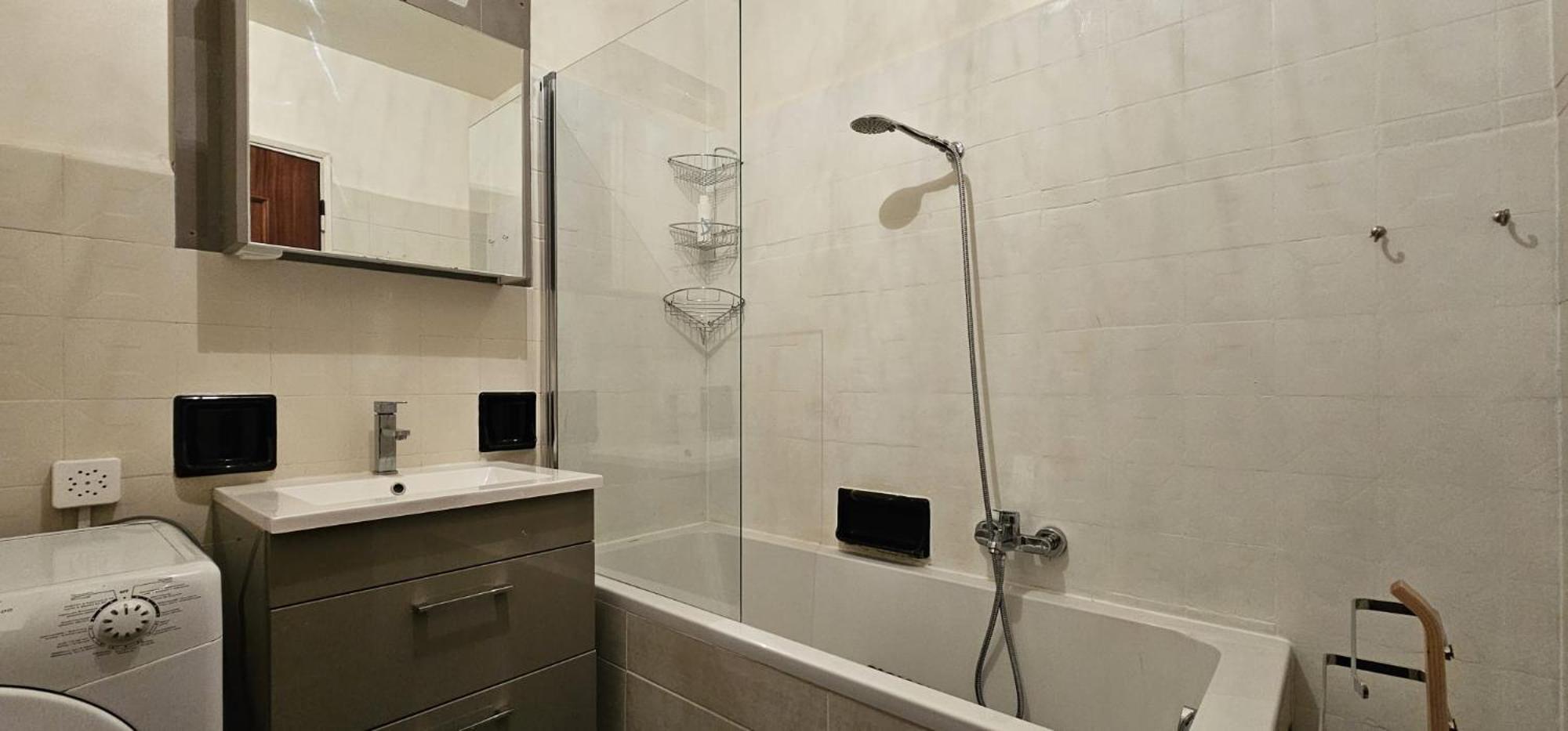 Meuble 1,5 P. Apartment Geneva