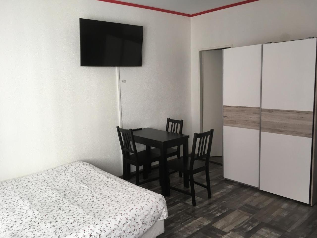 De Lux Confort 2