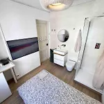 New Studio With Private Bathroom And Balcony