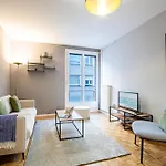 Richemont Residence By Homenhancement