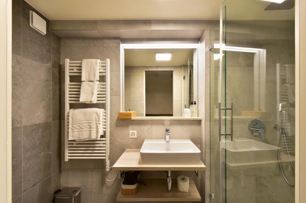 Rousseau 3* Geneva