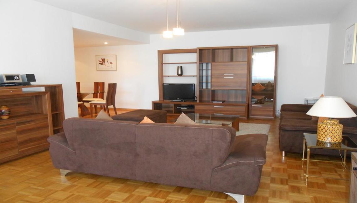 Apartment Athenee 40 By Homenhancement Genf