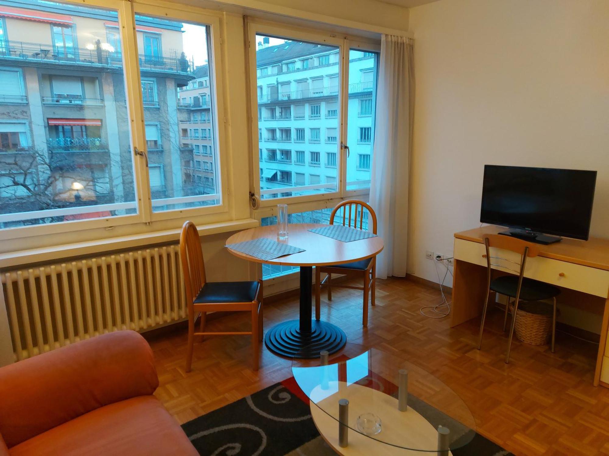 Apartment Athenee 40 By Homenhancement
